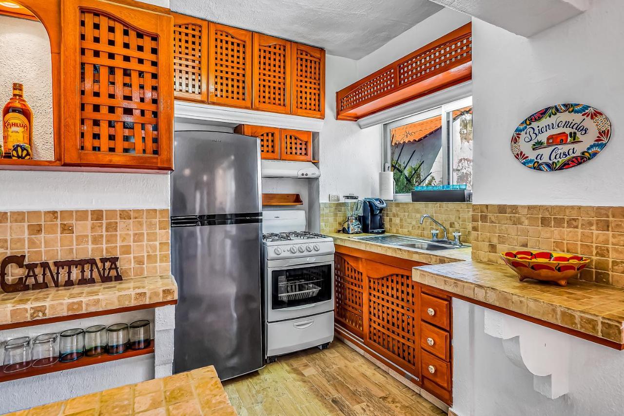 פוארטו ואלארטה Malecon Beach Side Downtown Condo מראה חיצוני תמונה