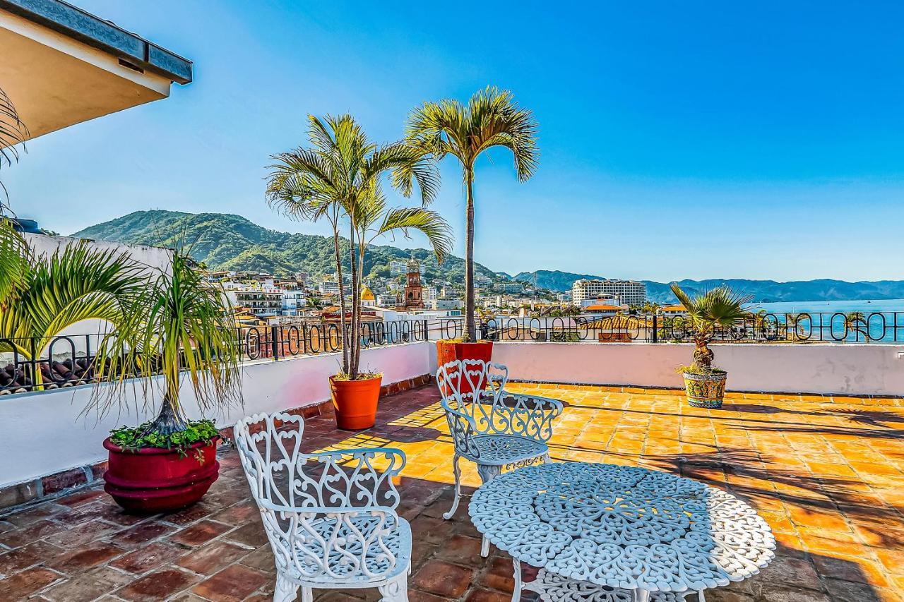 פוארטו ואלארטה Malecon Beach Side Downtown Condo מראה חיצוני תמונה